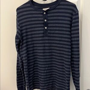 Splendid thermal navy stripe long sleeve. 3 button crew neck size medium